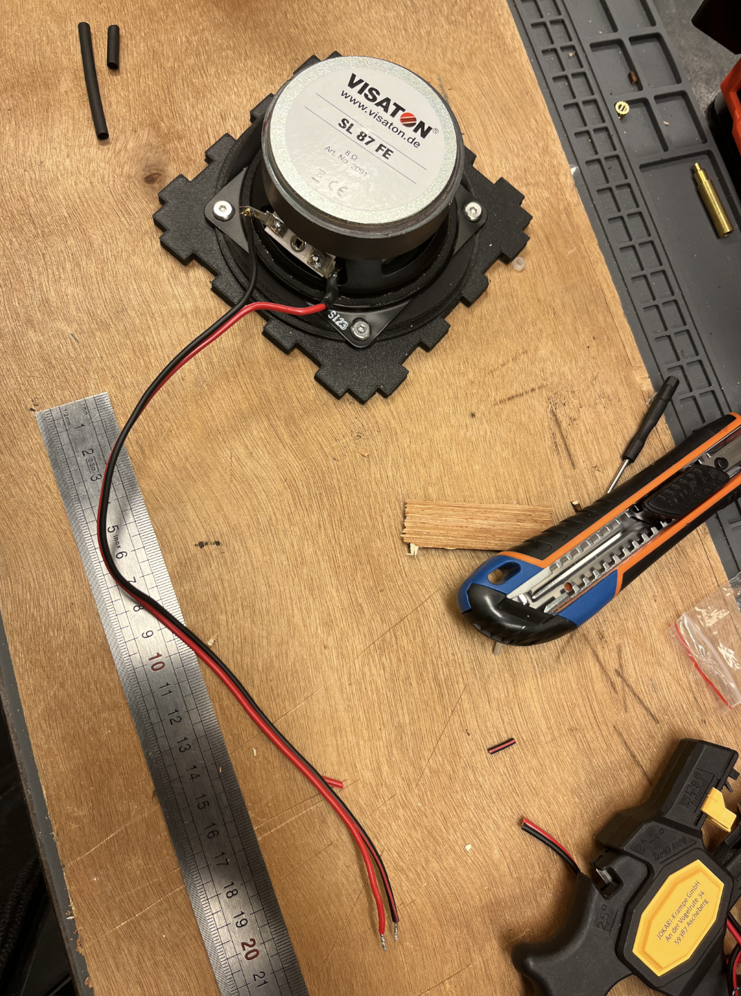 soldering-speaker